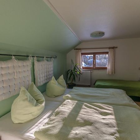 Ferienhaus Rosalie Altendorf  エクステリア 写真